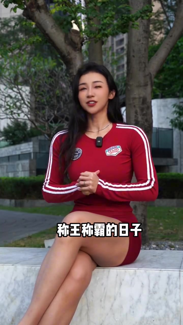 张曼源：好久都没看到这么风光的登哥了，带领快船双杀掘金