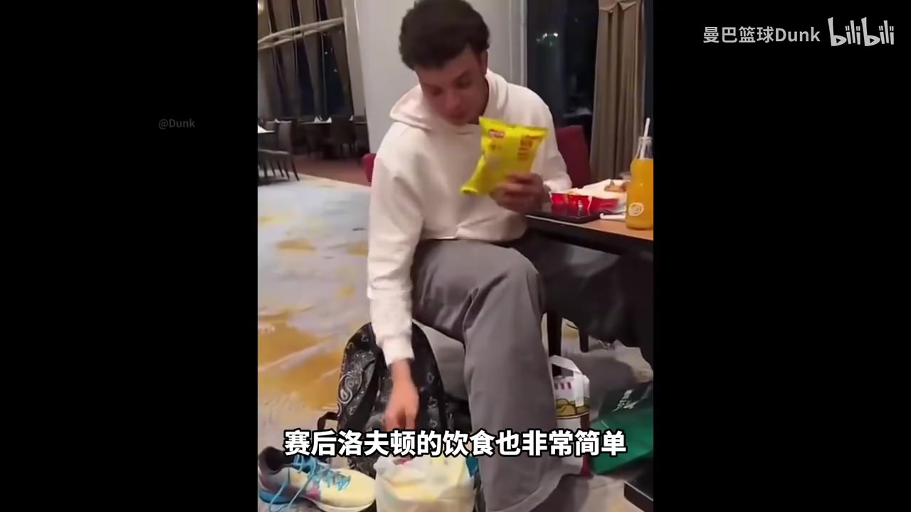 酷爱薯片的“小胖”洛夫顿，是中国男篮最该归化的球员？